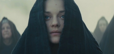 Марион Котийяр и Майкл Фассбендер в трейлере к фильму \"Макбет\"