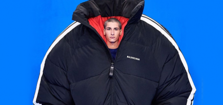 Вирусная проходка на Margiela, пранкер на показе Chanel и другие мемы с недель моды