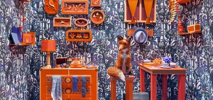 Лисья нора: новая витрина бутика Hermès в Барселоне