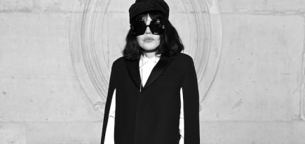 Изабель Аджани, Мэй Маск и другие гости показа Dior в Париже