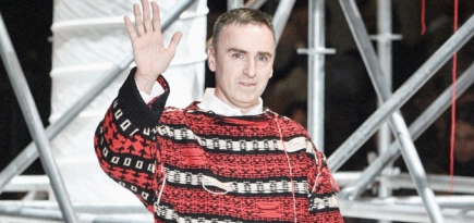 Raf Simons переносит показ весенне-летней коллекции в Париж