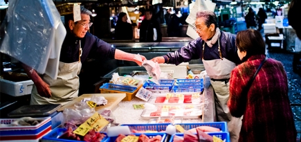 От колдовского до устричного: 10 самых удивительных рынков мира