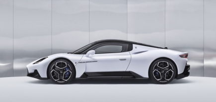 Maserati выпустил спортивный автомобиль новой эры MC20