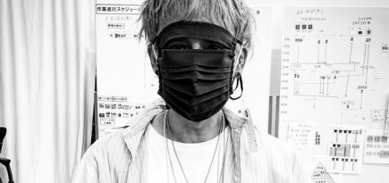 Такаси Мураками придумал медицинские маски для ниндзя