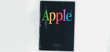История корпоративной моды Apple теперь собрана в одном зине