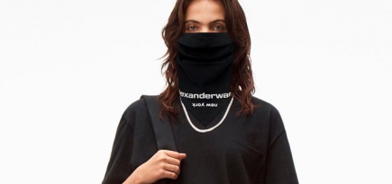 Alexander Wang выпустил маски-банданы с логотипом