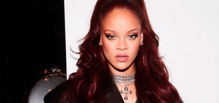 Рианна нарисовала политическое граффити