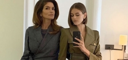 Кайя Гербер научила Синди Кроуфорд пользоваться инстаграмом