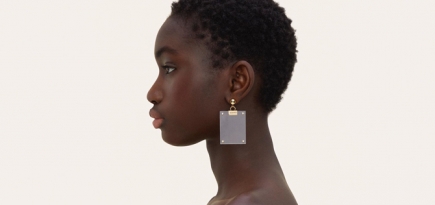 Jacquemus устроит первую распродажу архивов к 10-летию бренда