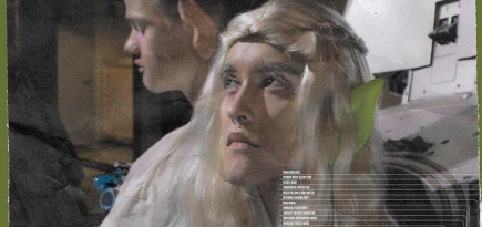 Бластеры, мир и стритвир: «Кружок» выпустил футуристичный лукбук для Музея космонавтики