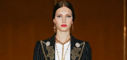 Dolce & Gabbana будут проводить ежемесячные показы