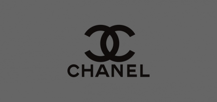 Chanel подал в суд на один из крупнейших магазинов винтажного люкса The RealReal