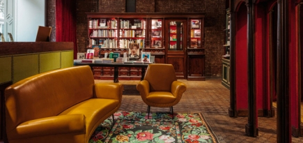 Как выглядит книжный магазин Gucci в Нью-Йорке