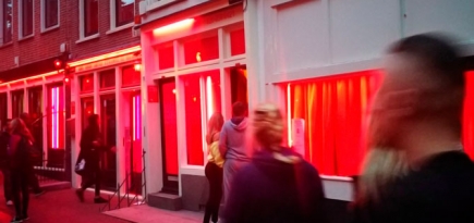 Амстердам избавится от «квартала красных фонарей»