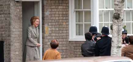 Появились новые кадры с Джиллиан Андерсон в роли Маргарет Тэтчер в «Короне»