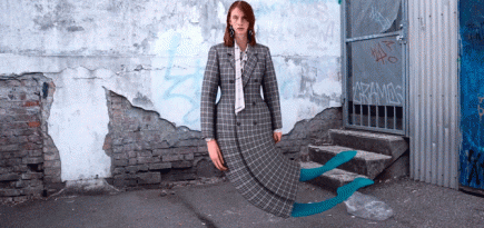 Balenciaga растягивает и выкручивает моделей в видеолукбуке весенней коллекции