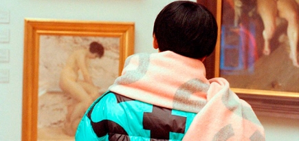 Acne Studios снял новый лукбук с шарфами в Тильской галерее