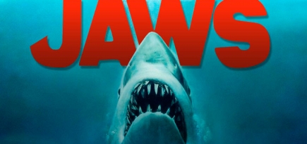 Студия Universal планирует переснять хоррор «Челюсти»