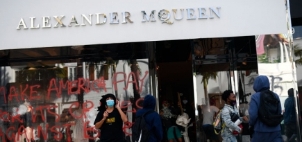 В Лос-Анджелесе разгромили люксовые бутики на Родео-драйв