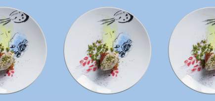 Новости ресторанов: сет-оммаж Марку Шагалу, «малиновый бриз» и Ближний Восток