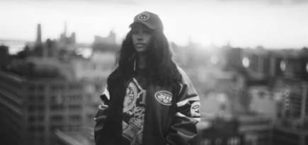 SZA выпустила клип на трек «Nobody Gets Me»