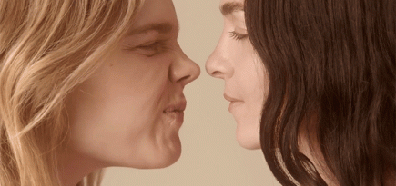 Наталья Водянова и Мариякарла Босконо в мини-фильме Stella McCartney