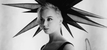 Театр имени Вахтангова готовит премьеру спектакля «Феллини. 8 ½»