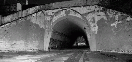 Порталы в другую реальность через фотографию: философское мини-путешествие с художником Алексеем Партола