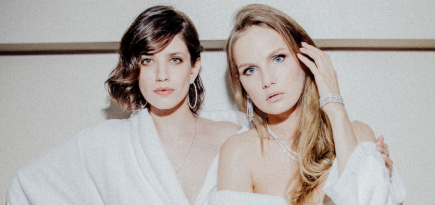 Как Аня Чиповская, Маруся Фомина и Ксения Зуева собирались на премьеру фильма «Вмешательство»