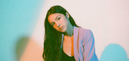 Знакомьтесь, Оливия Родриго — 17-летняя певица из TikTok, которую хвалит Тейлор Свифт