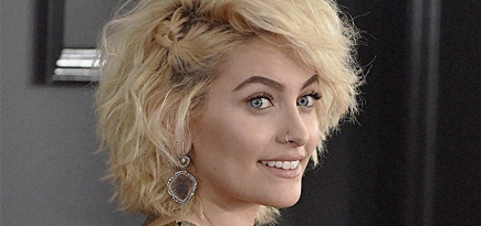 Что нужно знать о Пэрис Джексон — дочке Майкла Джексона и подруге Кары Делевинь