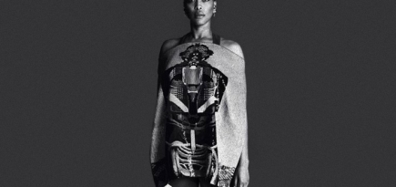 Эрика Баду в весенней кампании Givenchy