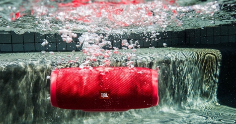 Объект желания: портативная акустическая JBL Charge 3