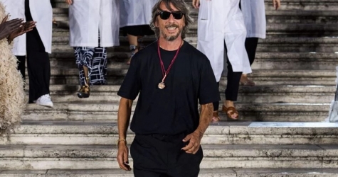 Pink PP и выход с командой: чем запомнилась эпоха Пьерпаоло Пиччоли в Valentino