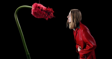 AlaÏa, Chanel, Prada: 10 красивых рекламных кампаний 2023 года, которые хочется пересматривать