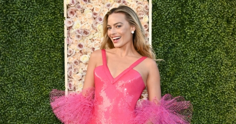 Марго Робби в Armani Prive и Тимоти Шаламе в Celine: красная дорожка «Золотого глобуса – 2024»