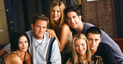 Ralph Lauren выпустил капсульную коллекцию к юбилею сериала «Друзья»