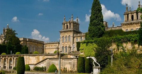 Показ новой коллекции Dior пройдет в Бленхеймском дворце в Англии