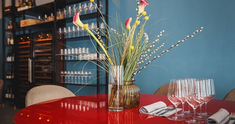 Max's Beef for Money: ресторан — мясная лавка на Патриках