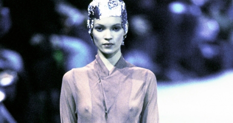 #tbt: самые радикальные коллекции Рей Кавакубо