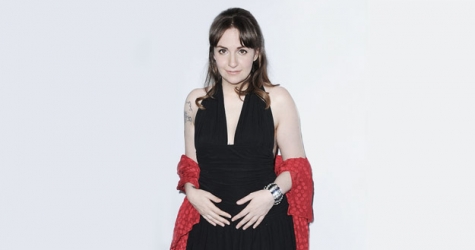 Лина Данэм распродает свой гардероб