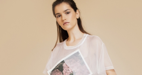 Как носить прозрачные вещи: три варианта