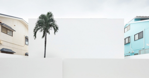 Японские архитекторы построили дом с идеальным белым фасадом