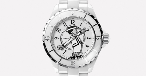 Chanel представил часы с фигуркой Коко Шанель на циферблате
