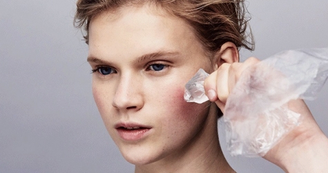 От ледяных компрессов до инъекций: процедуры и средства против отеков на лице