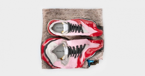 Acne выпустил кроссовки с подошвой-клавиатурой