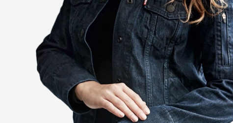 Google и Levi’s выпустили куртку с чипом в манжете