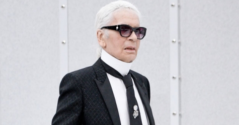 Лагерфельд нарисовал скетч с Гитлером и Меркель