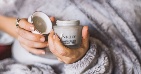 Истории людей, переживших проблемы с кожей и открывших бьюти-компании