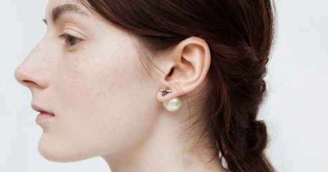 Серьги Christian Dior — выбор Buro 24/7
